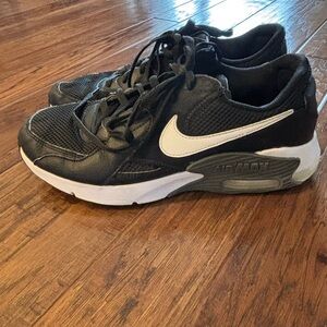 Nike Air Max Black and White Men's Shoes
